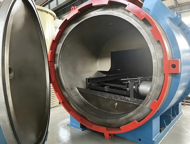Horno de enfriamiento de aceite al vac&iacute;o industrial para piezas automotrices y aeroespaciales