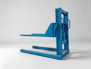 Apilador de plataforma hidr&aacute;ulico manual para descarga de carga de piezas de metal