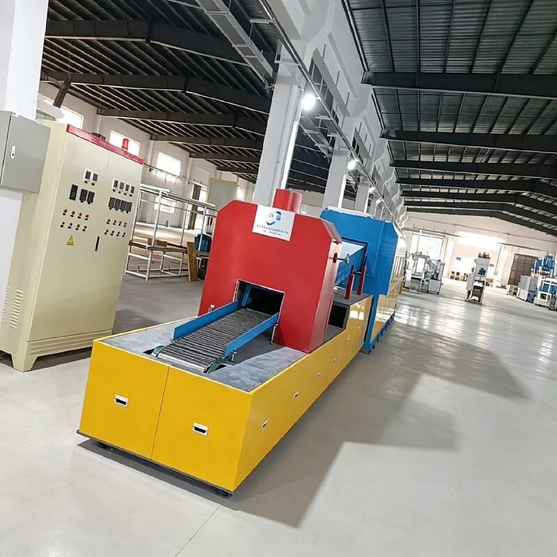 Horno de recocido brillante de correa continua para piezas de acero inoxidable y soldadura fuerte en atmósfera H₂