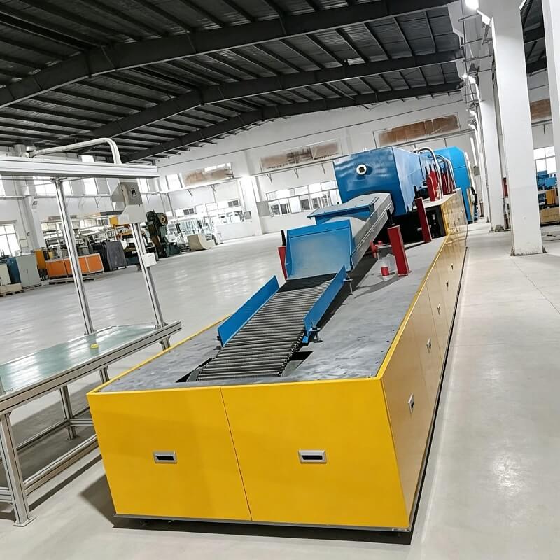 Horno de recocido brillante de correa continua para piezas de acero inoxidable y soldadura fuerte en atmósfera H₂
