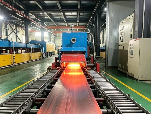 Horno de recocido con correa de acero con atm&oacute;sfera protectora para tratamiento de soluci&oacute;n continua